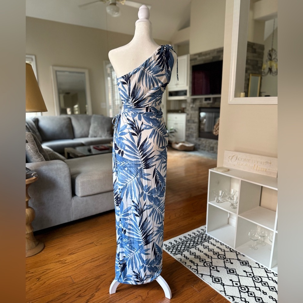 Lovely Day One-Shoulder Blue Leaf Dress - Picture 5 of 6